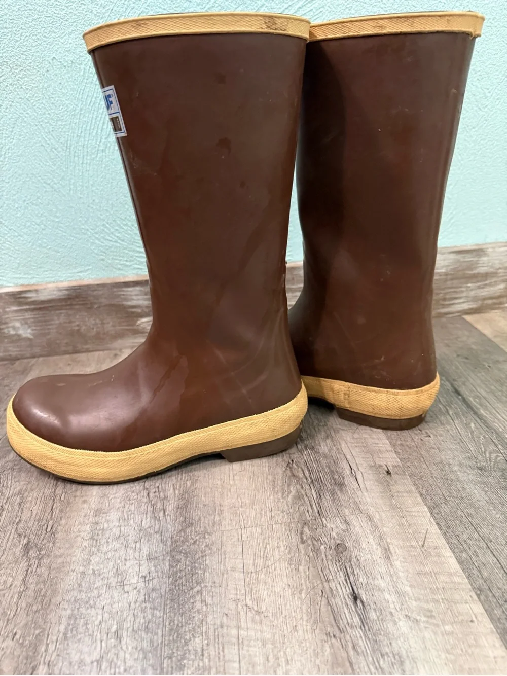 XTRATUF Big Kids Brown Neoprene Rain Boots